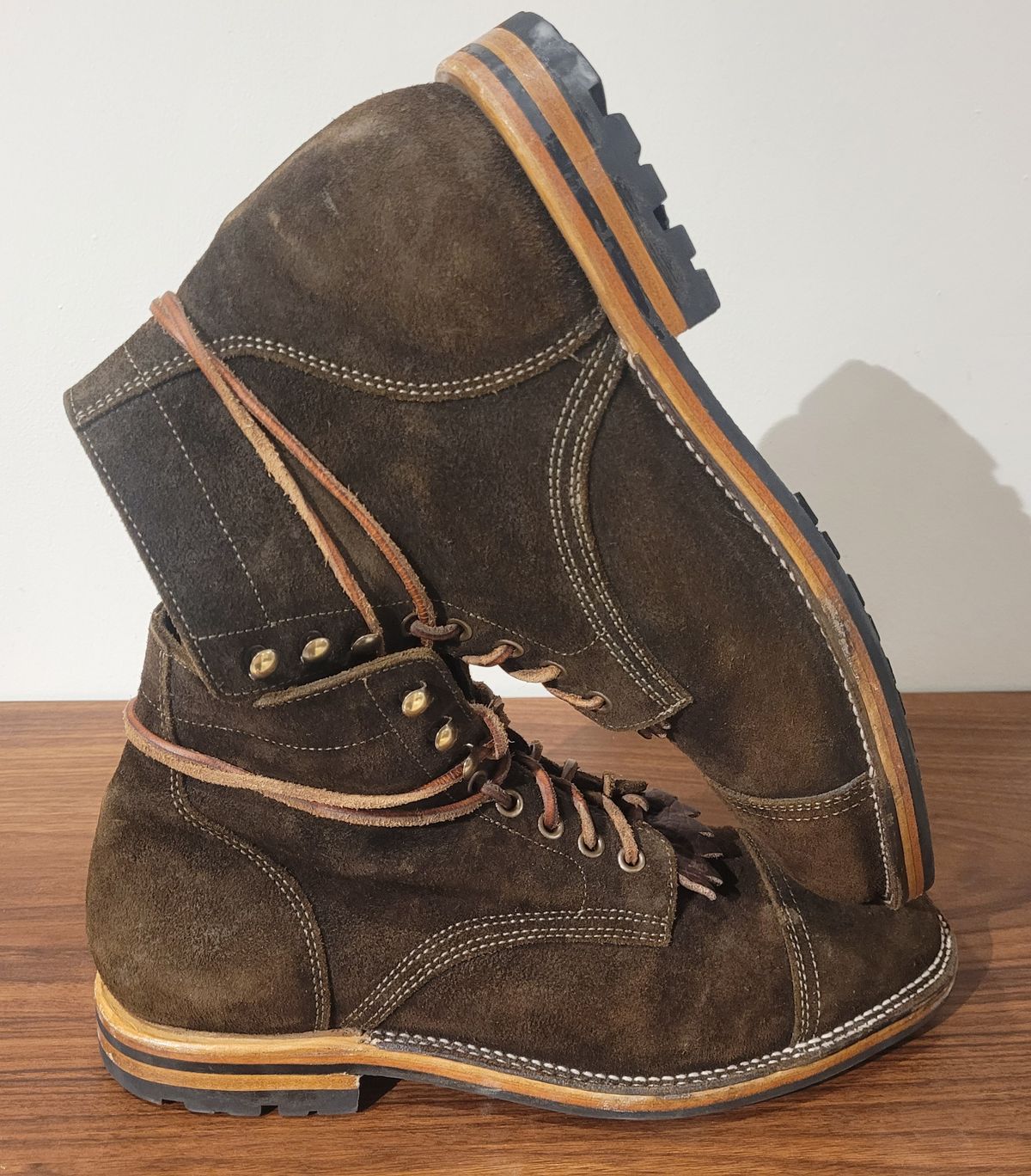 Photo by False.Idle.Warship on December 5, 2025 of the Parkhurst The Richmond in Dark Olive Waxed Roughout.