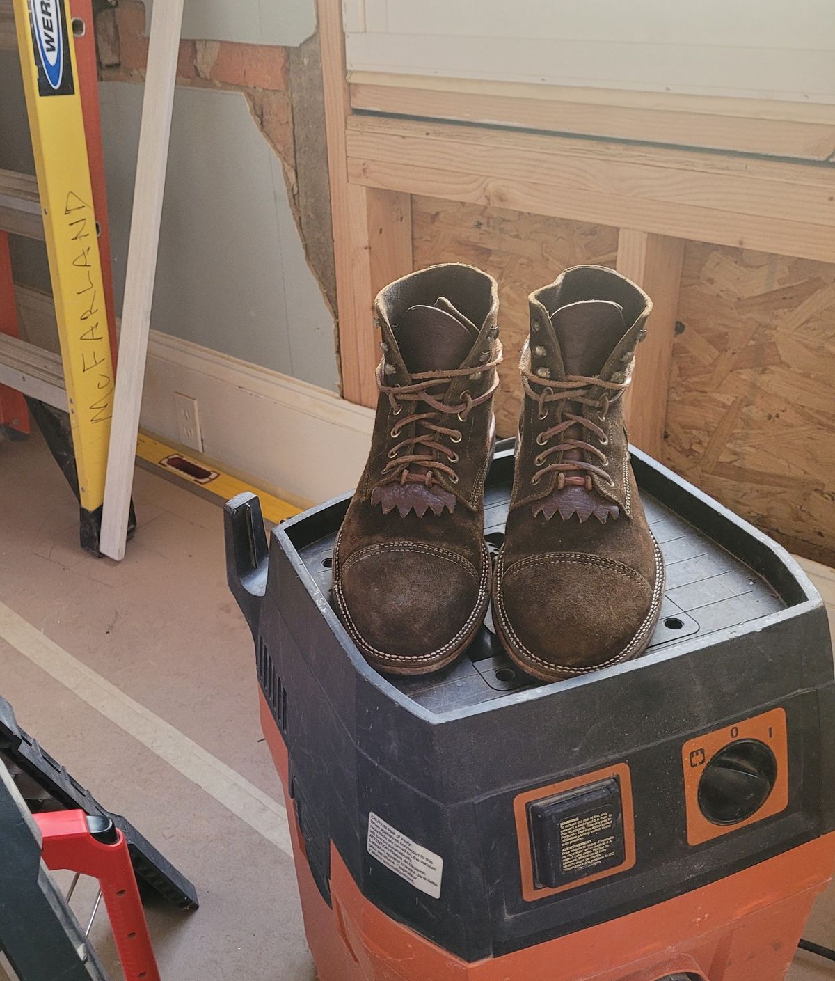 Photo by False.Idle.Warship on December 29, 2025 of the Parkhurst The Richmond in Dark Olive Waxed Roughout.