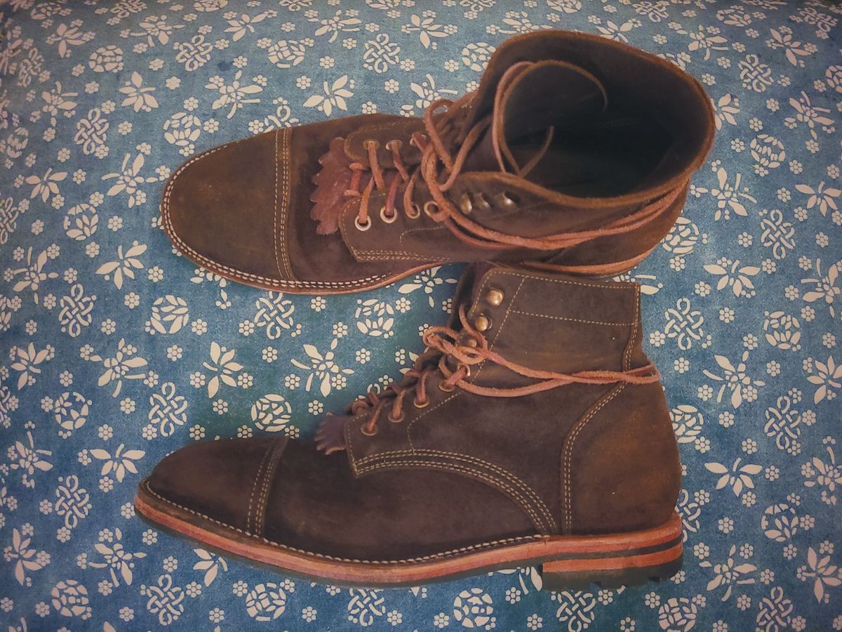 Photo by False.Idle.Warship on February 1, 2026 of the Parkhurst The Richmond in Dark Olive Waxed Roughout.