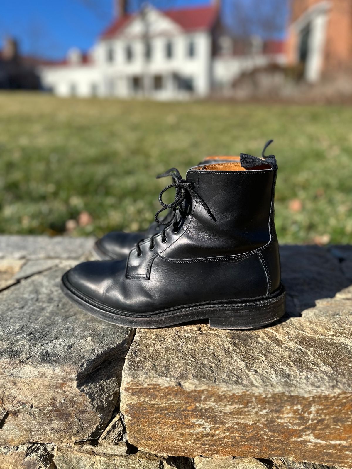 Photo by swampdonkey on February 5, 2024 of the Tricker's Burford Plain Derby Boot in Black Calf.