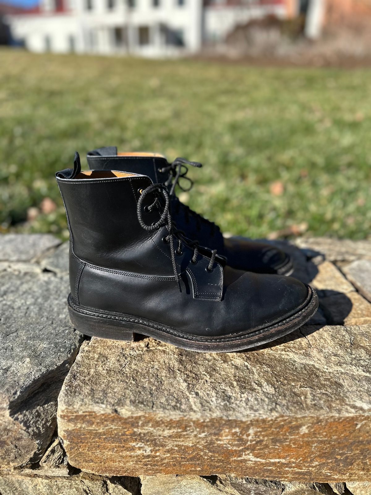 Photo by swampdonkey on February 5, 2024 of the Tricker's Burford Plain Derby Boot in Black Calf.