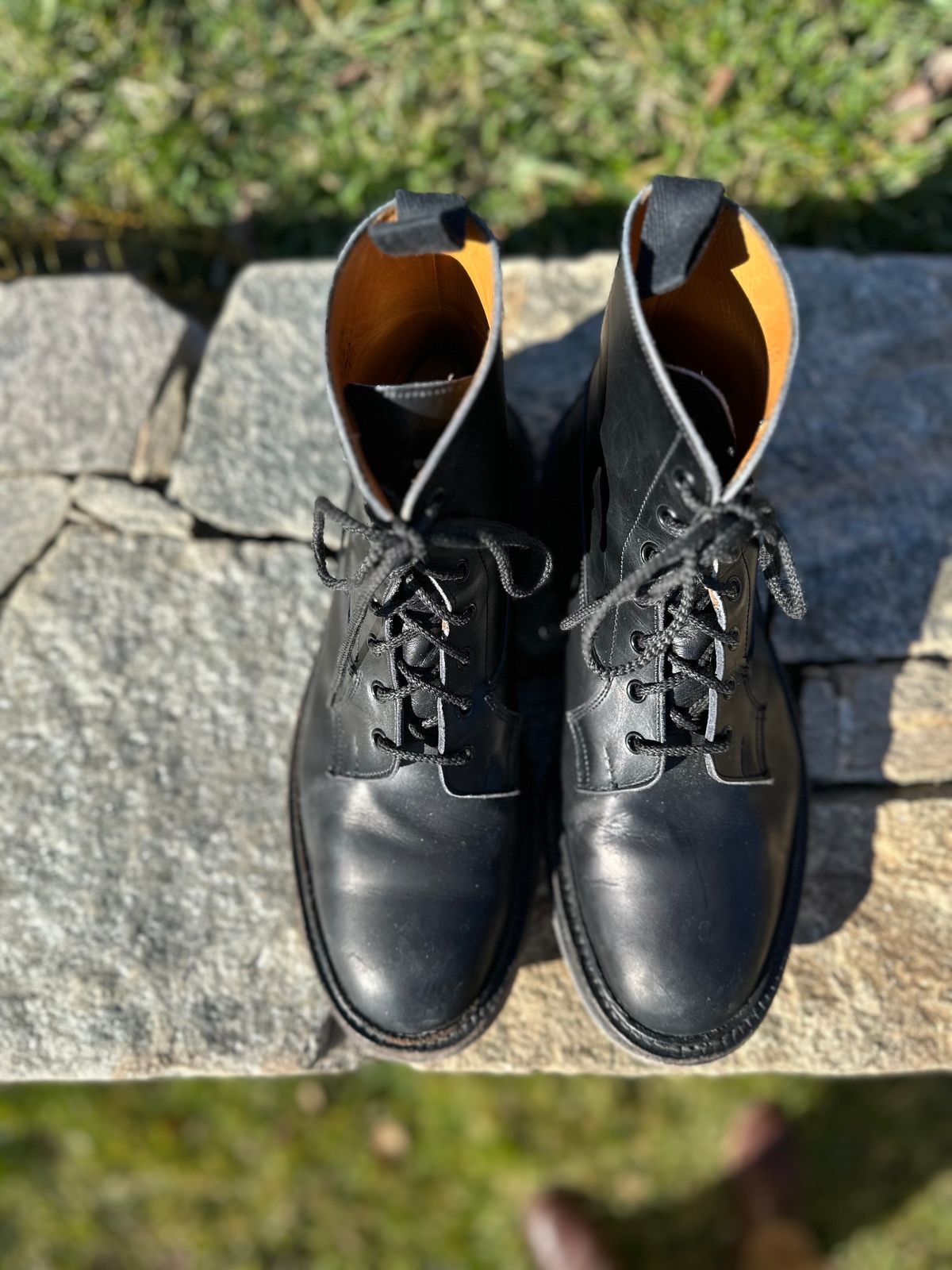 Photo by swampdonkey on February 5, 2024 of the Tricker's Burford Plain Derby Boot in Black Calf.
