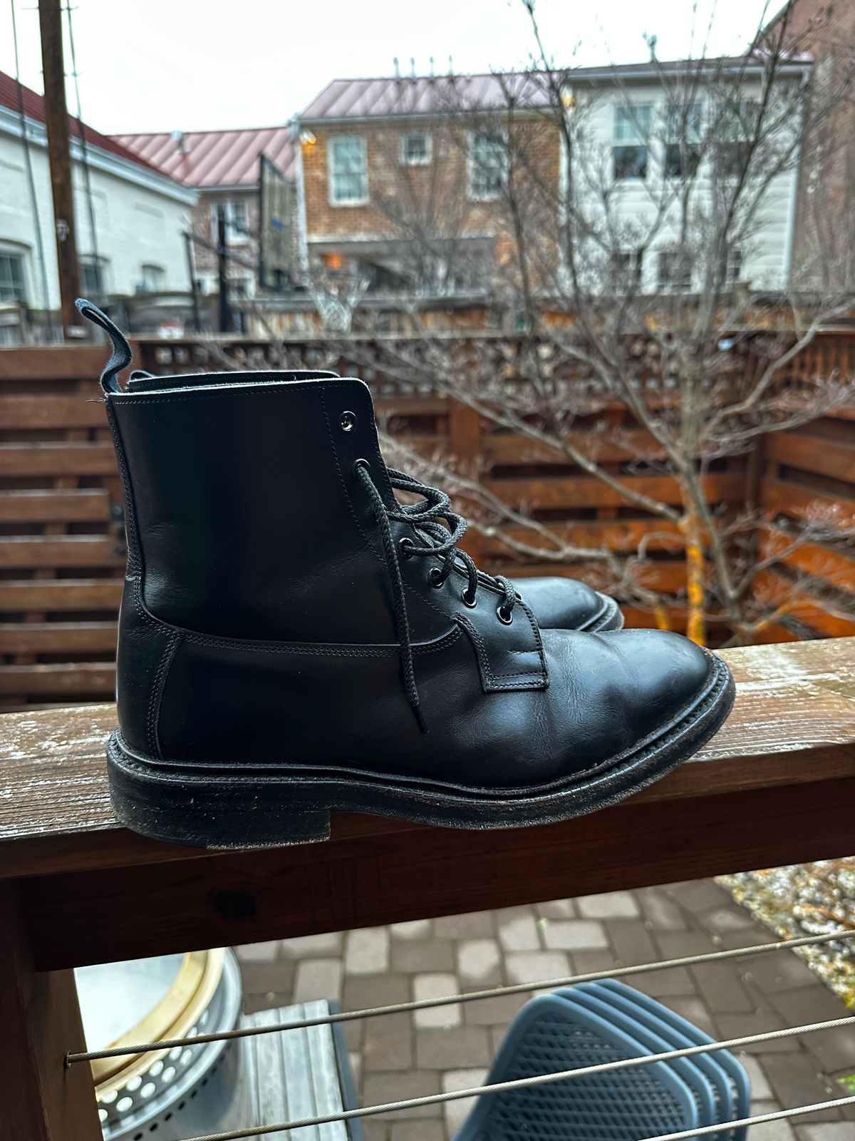 Photo by swampdonkey on March 5, 2024 of the Tricker's Burford Plain Derby Boot in Black Calf.