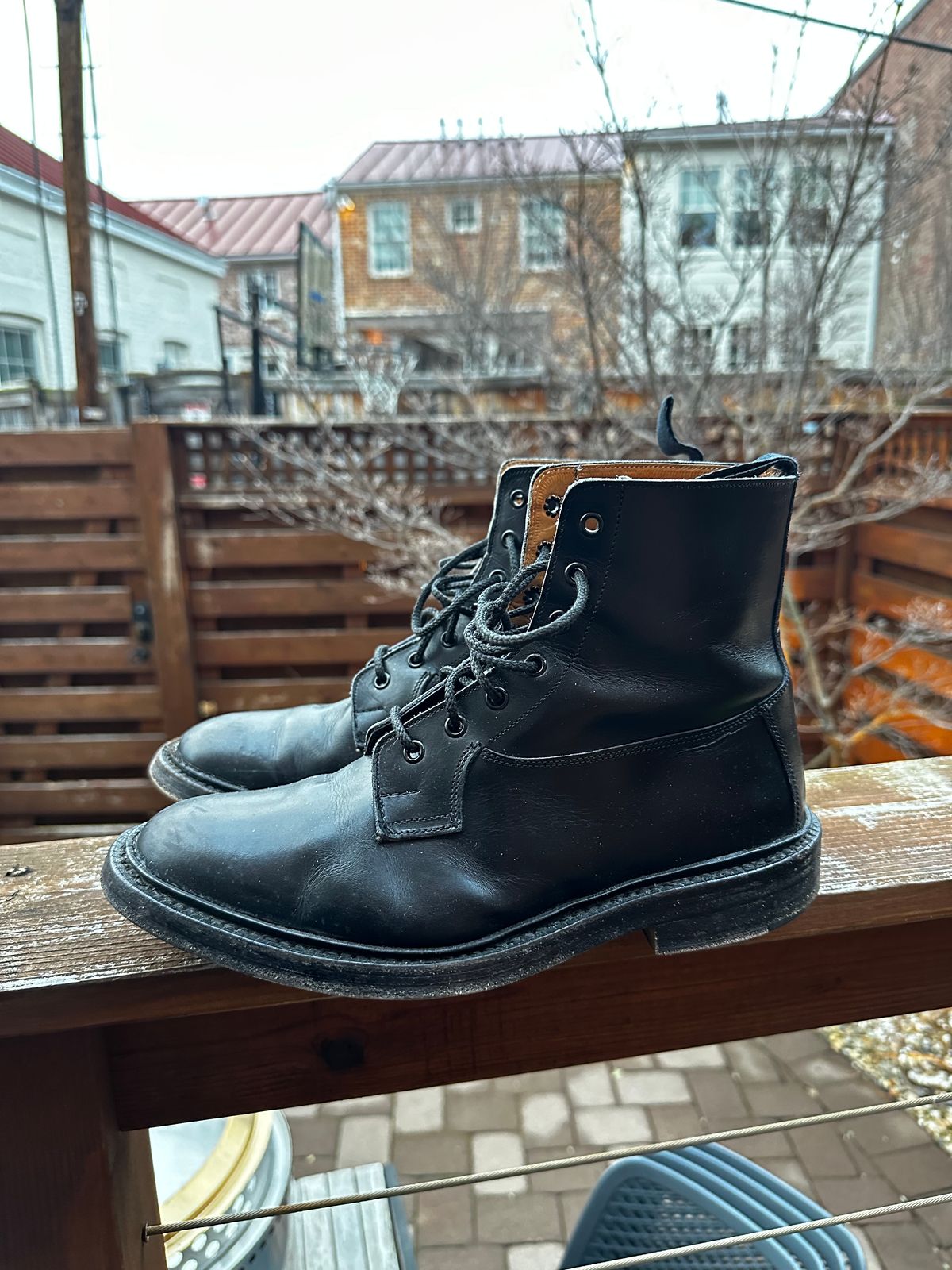 Photo by swampdonkey on March 5, 2024 of the Tricker's Burford Plain Derby Boot in Black Calf.