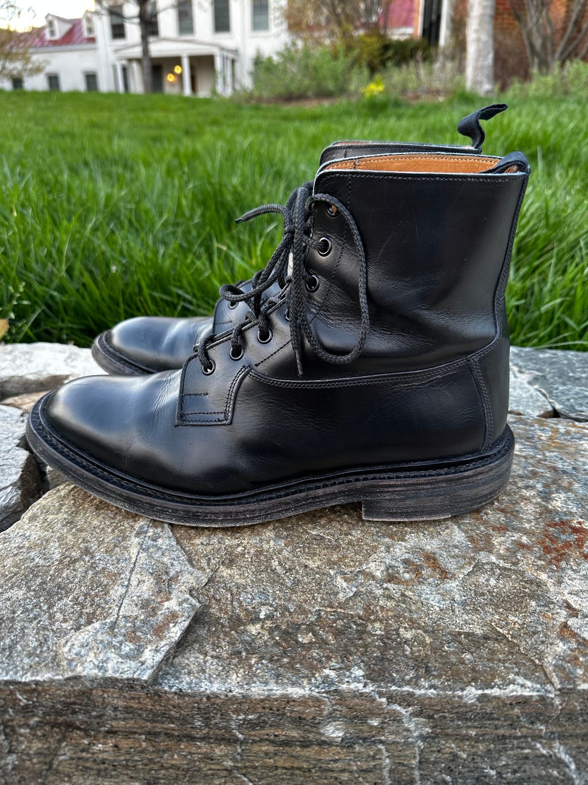 Photo by swampdonkey on April 5, 2024 of the Tricker's Burford Plain Derby Boot in Black Calf.
