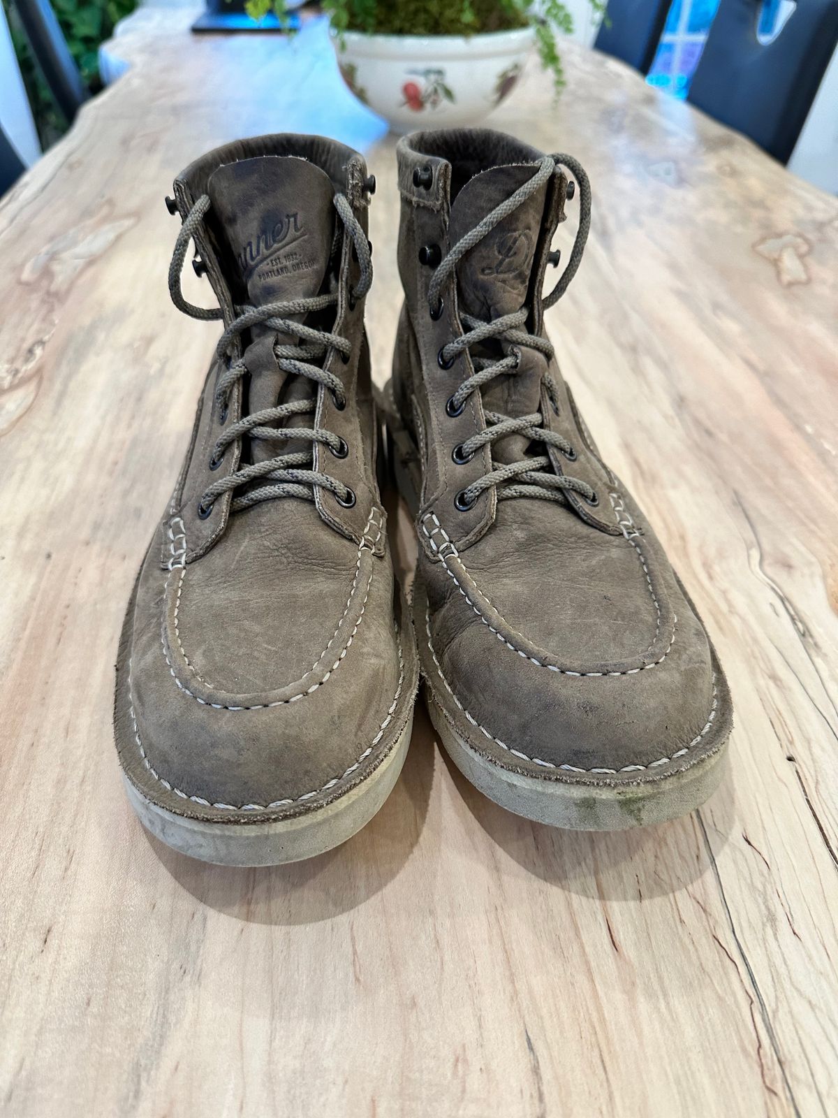 Photo by swampdonkey on November 5, 2023 of the Danner Bull Run Lux in Vintage sterling.