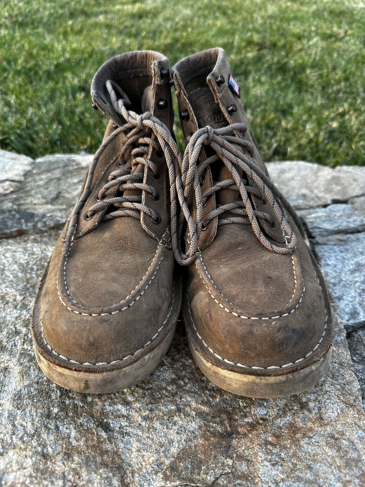 Photo by swampdonkey on January 5, 2024 of the Danner Bull Run Lux in Vintage sterling.