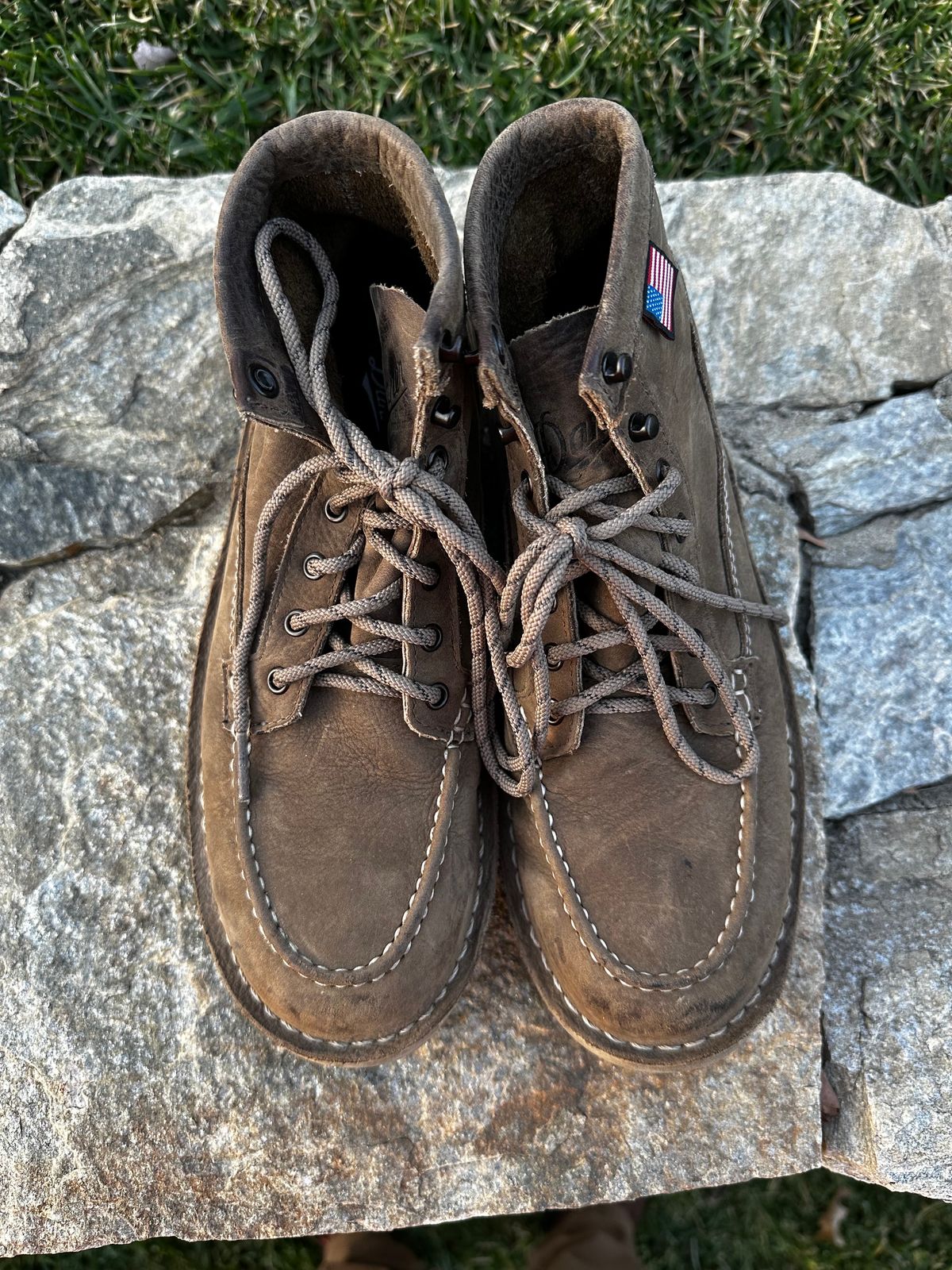 Photo by swampdonkey on January 5, 2024 of the Danner Bull Run Lux in Vintage sterling.