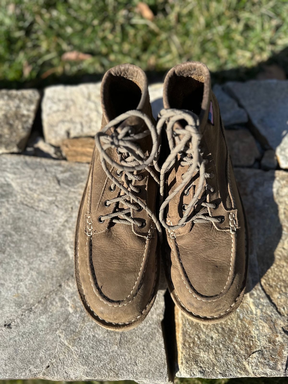 Photo by swampdonkey on February 5, 2024 of the Danner Bull Run Lux in Vintage sterling.