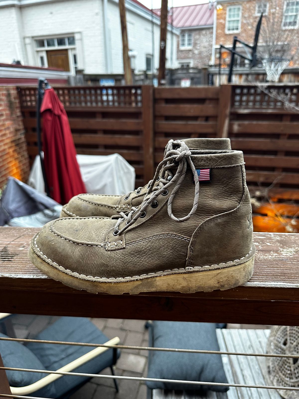 Photo by swampdonkey on March 5, 2024 of the Danner Bull Run Lux in Vintage sterling.