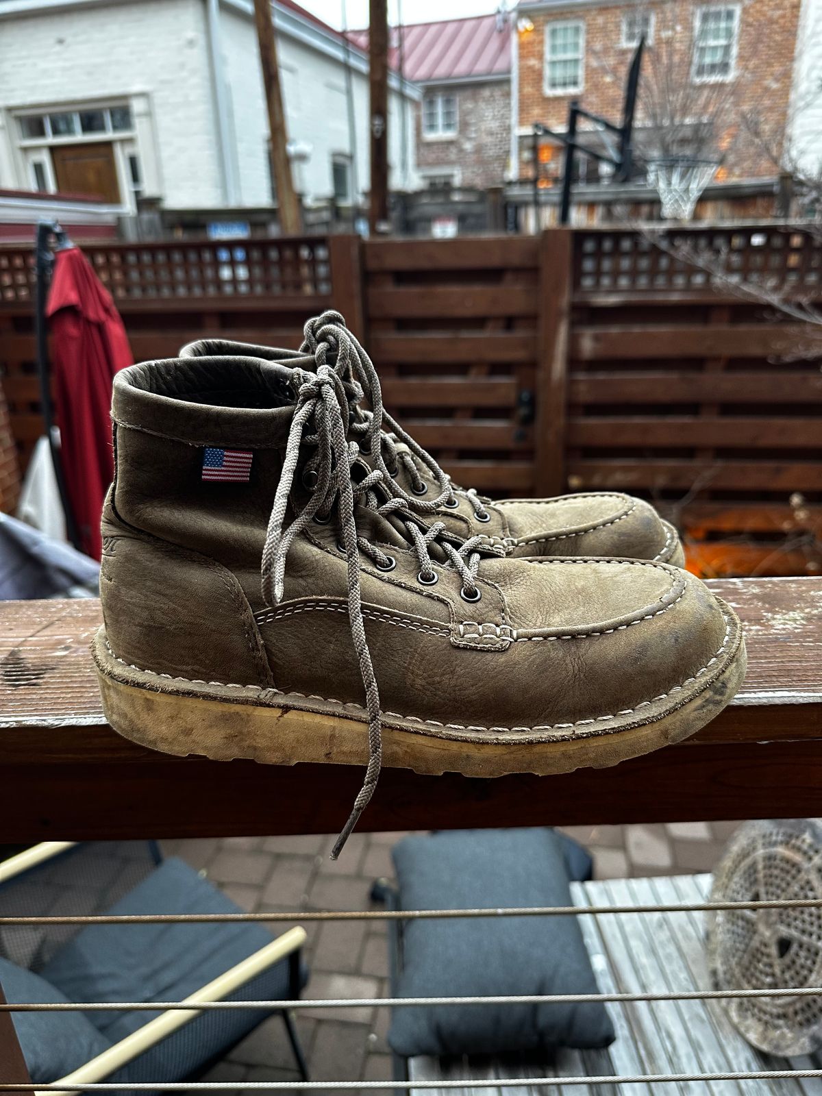 Photo by swampdonkey on March 5, 2024 of the Danner Bull Run Lux in Vintage sterling.