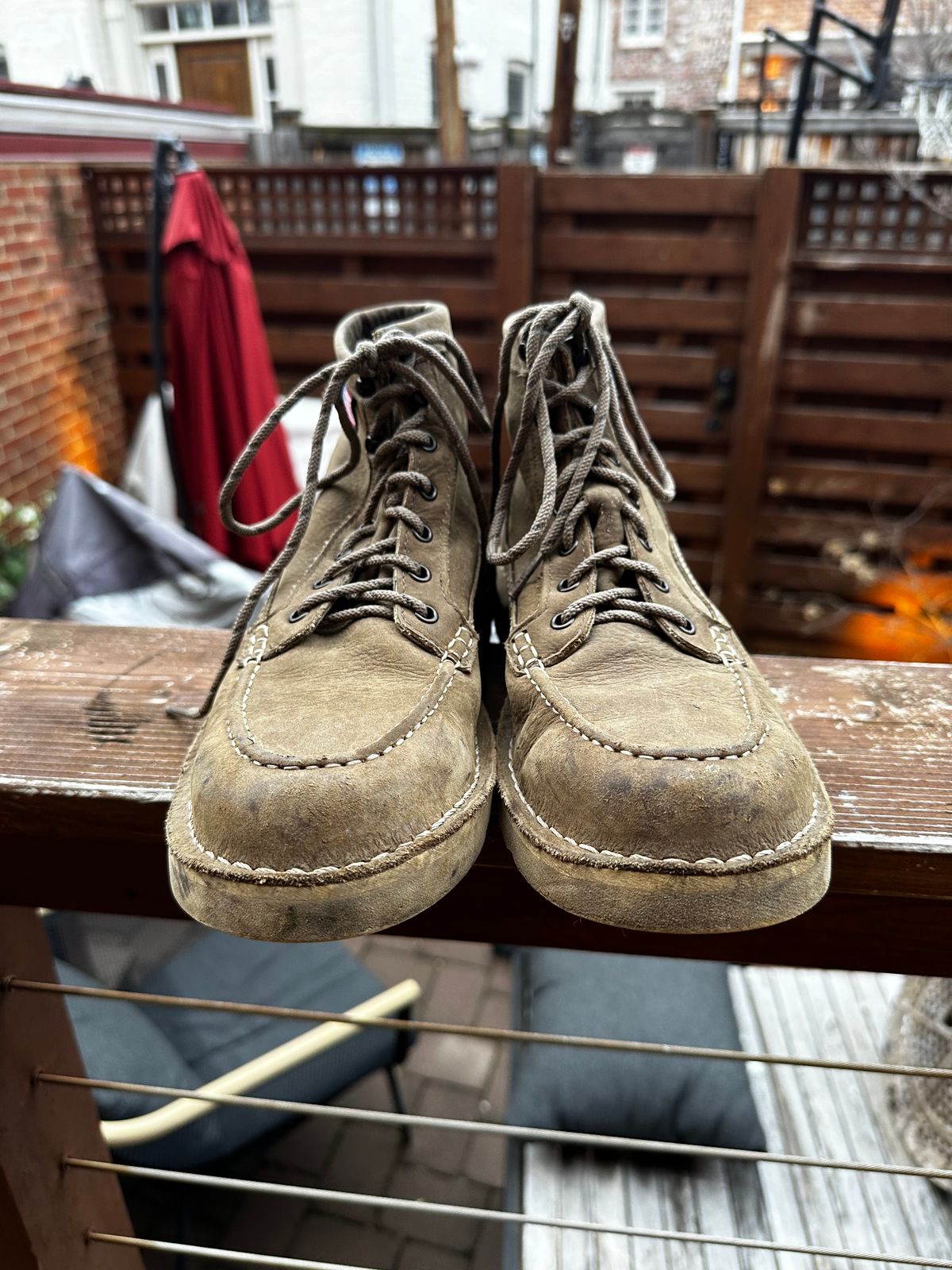 Photo by swampdonkey on March 5, 2024 of the Danner Bull Run Lux in Vintage sterling.