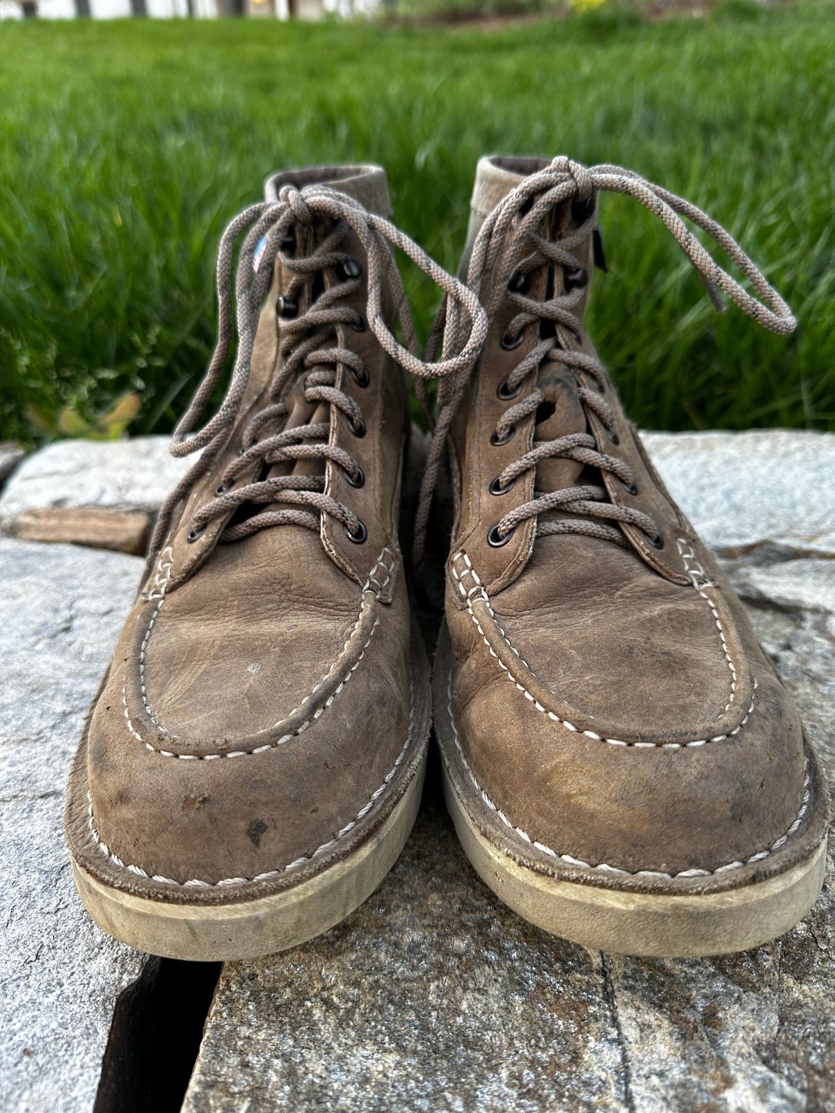 Photo by swampdonkey on April 5, 2024 of the Danner Bull Run Lux in Vintage sterling.