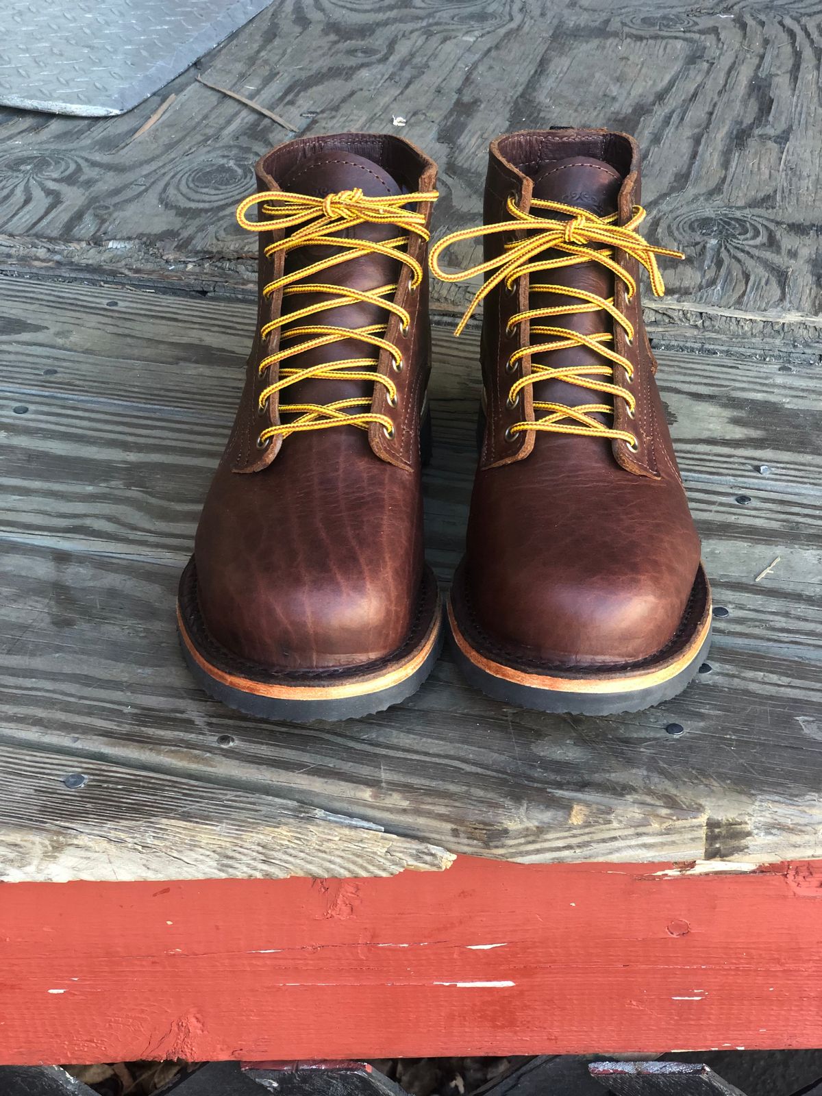 Photo by dennis_origin on October 4, 2022 of the Unknown Maker Unknown Model in Horween Natural Bison.