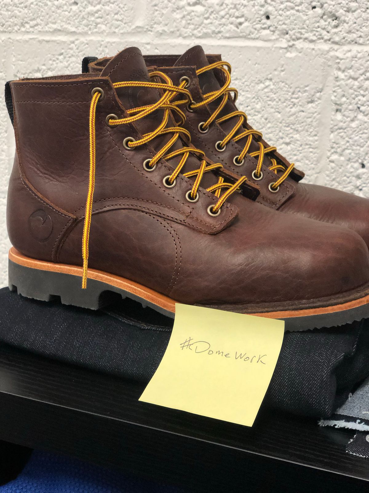 Photo by dennis_origin on October 4, 2022 of the Unknown Maker Unknown Model in Horween Natural Bison.
