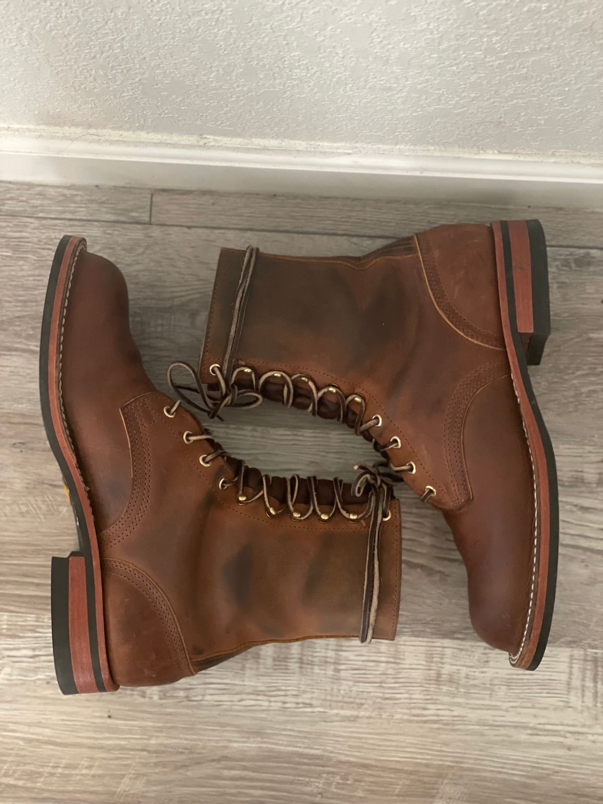 Photo by alecxreno on December 5, 2022 of the Nicks Officer in Horween Orange Predator.