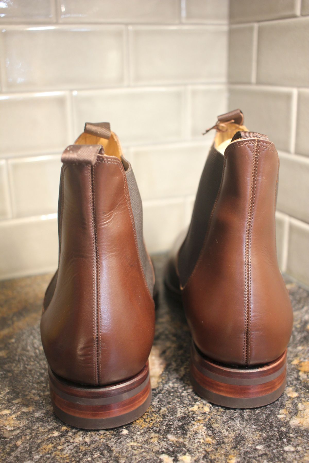 Photo by cows_electronico on November 1, 2023 of the Meermin Chelsea Boot in Du Puy Brown Box Calf.