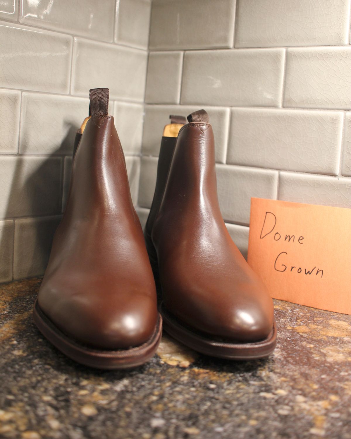 Photo by cows_electronico on November 1, 2023 of the Meermin Chelsea Boot in Du Puy Brown Box Calf.