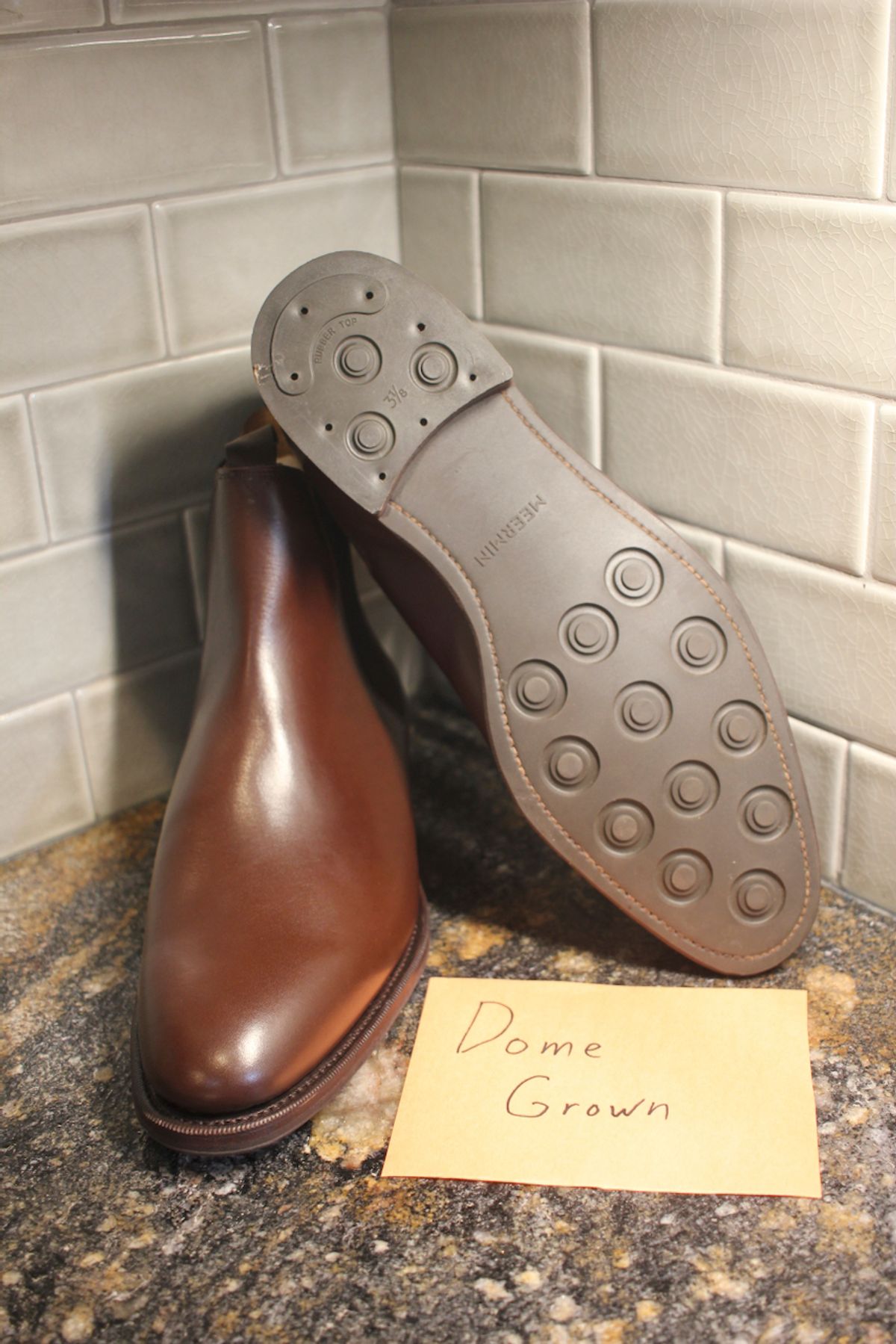 Photo by cows_electronico on November 1, 2023 of the Meermin Chelsea Boot in Du Puy Brown Box Calf.