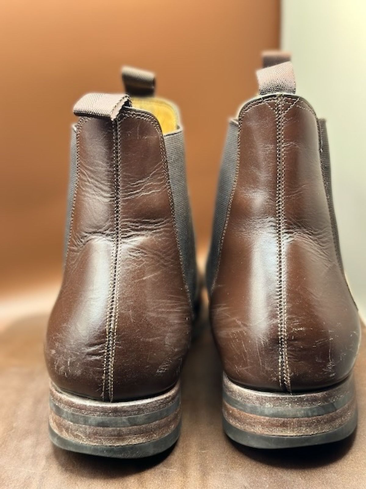 Photo by cows_electronico on March 6, 2024 of the Meermin Chelsea Boot in Du Puy Brown Box Calf.