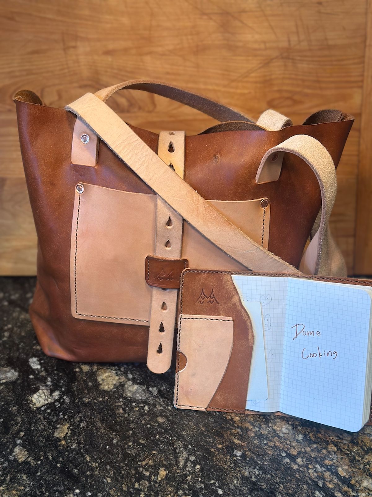 Photo by cows_electronico on November 3, 2025 of the Swampoodle Homemade Goods Tote Bag and Field Notes Cover Combo in Conceria Walpier Natural Mud Rustic Vachetta & Supernatural Natural Veg Tan.