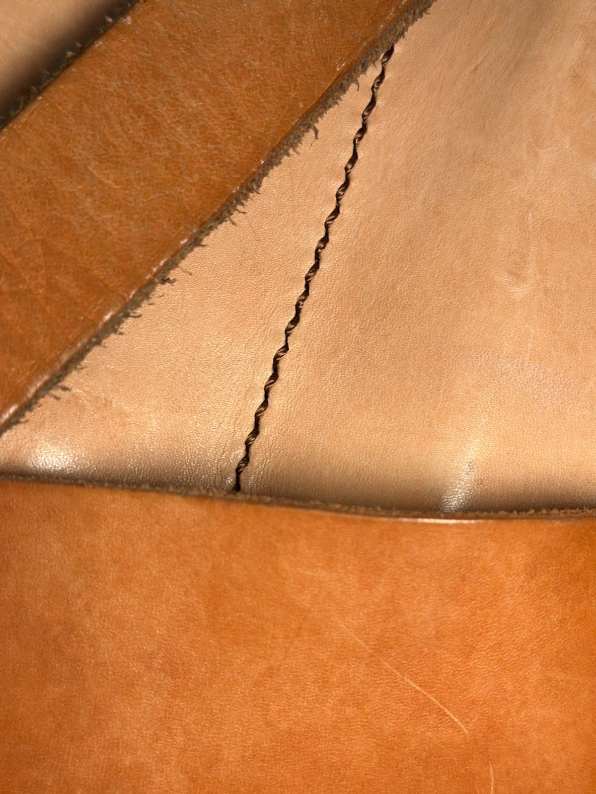 Photo by cows_electronico on April 3, 2026 of the Swampoodle Homemade Goods Tote Bag and Field Notes Cover Combo in Supernatural Natural Veg Tan & Badalassi Carlo Cognac Pueblo.