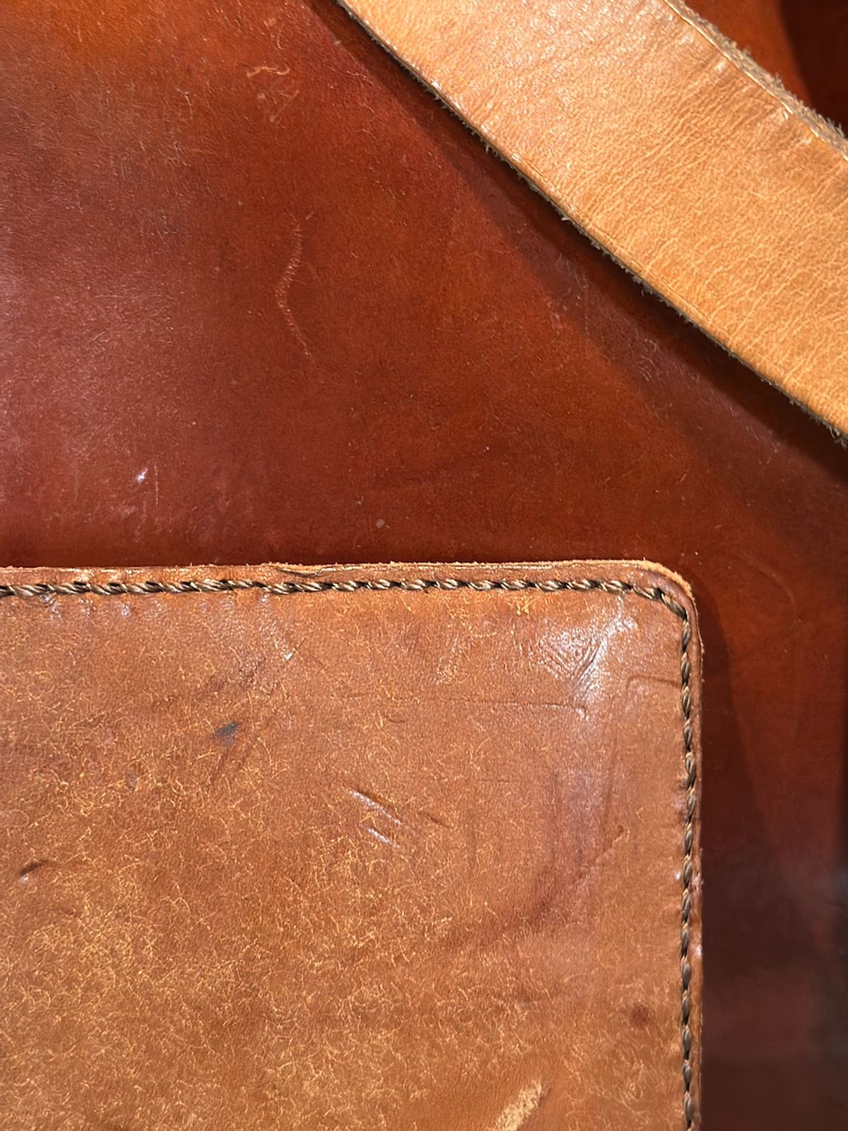 Photo by cows_electronico on April 3, 2026 of the Swampoodle Homemade Goods Tote Bag and Field Notes Cover Combo in Supernatural Natural Veg Tan & Badalassi Carlo Cognac Pueblo.