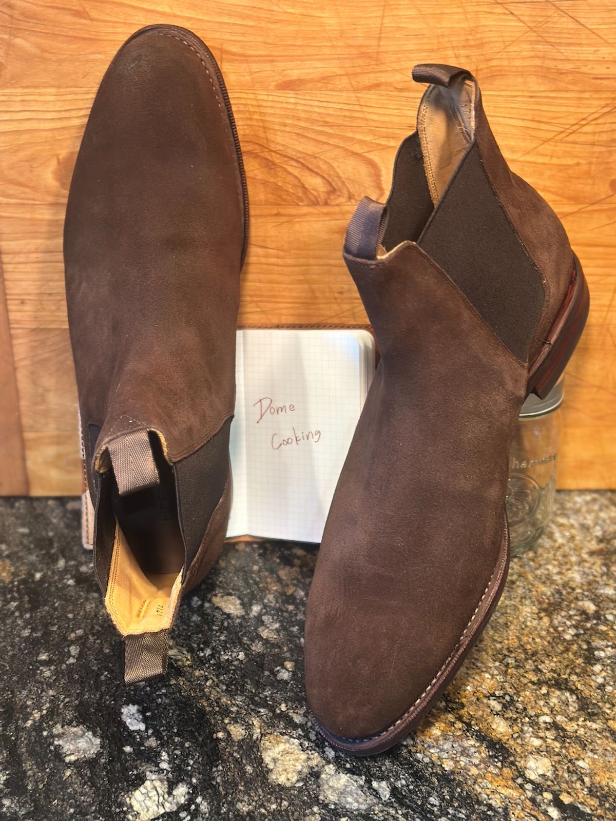 Photo by cows_electronico on November 3, 2025 of the Meermin Chelsea Boot in C.F. Stead Brown Repello Calf Suede.