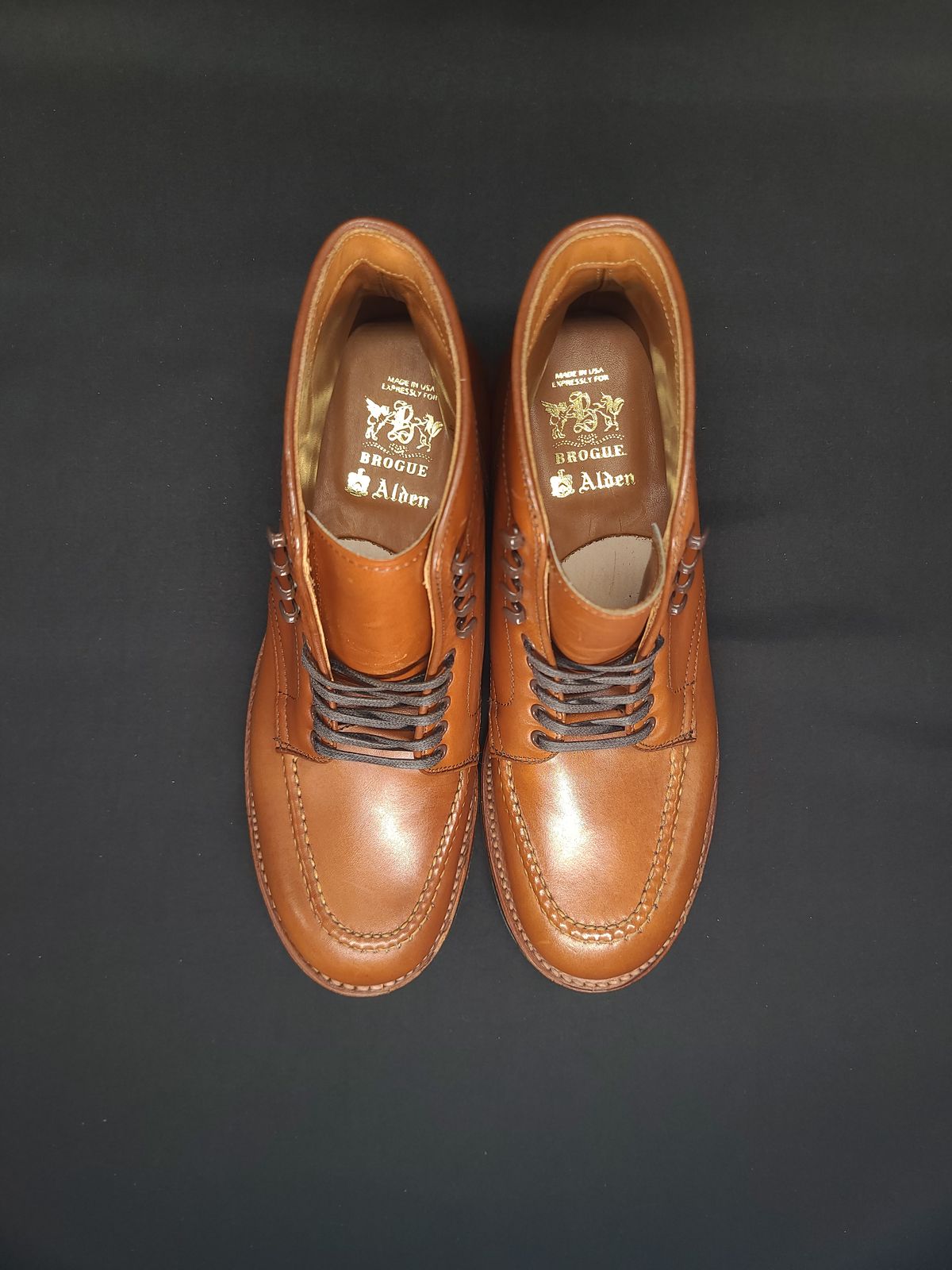 Photo by tigertim on October 2, 2022 of the Alden Indy Boot in Unlisted Leather.