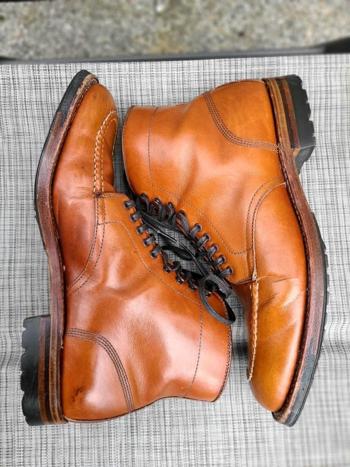 Photo by tigertim on April 4, 2023 of the Alden Indy Boot in Unlisted Leather.