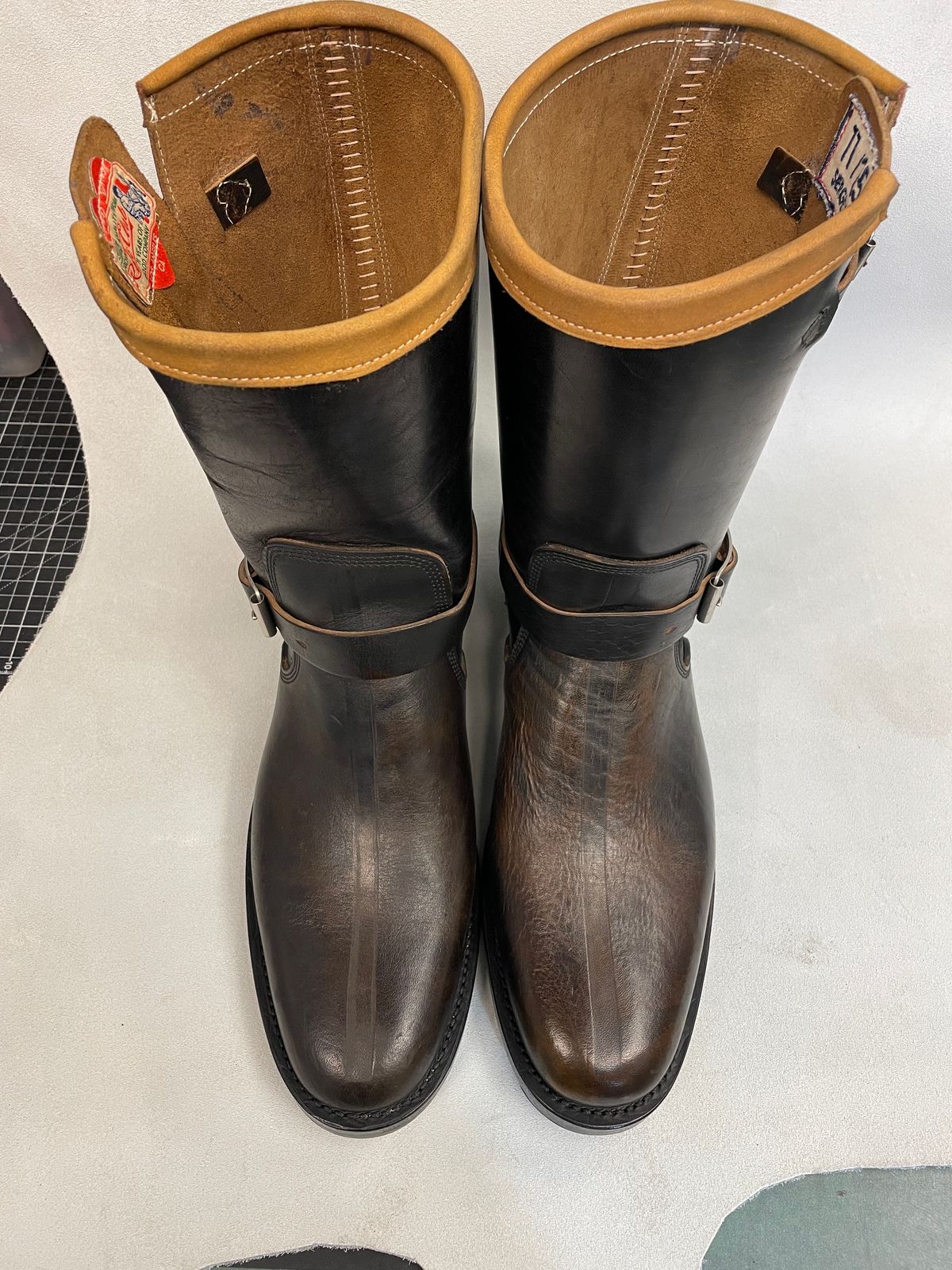 Photo by powerserge on June 17, 2023 of the Role Club Anniversary Engineer Boots in Shinki Hand-Finished Black Horsehide.