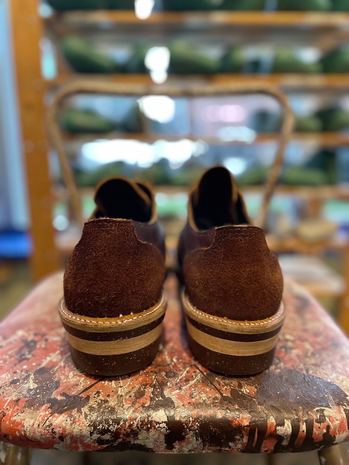 Photo by powerserge on November 5, 2022 of the Self-Made Work Oxford in LaBelle Supply Walnut Oil Tanned Loggertan.
