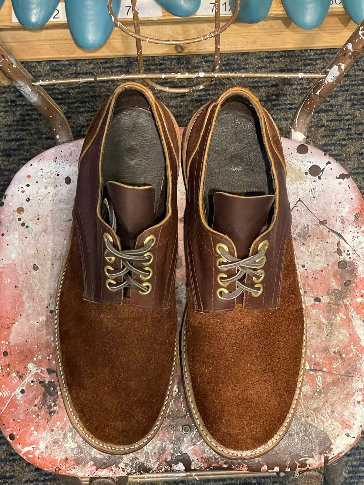 Photo by powerserge on November 5, 2022 of the Self-Made Work Oxford in LaBelle Supply Walnut Oil Tanned Loggertan.