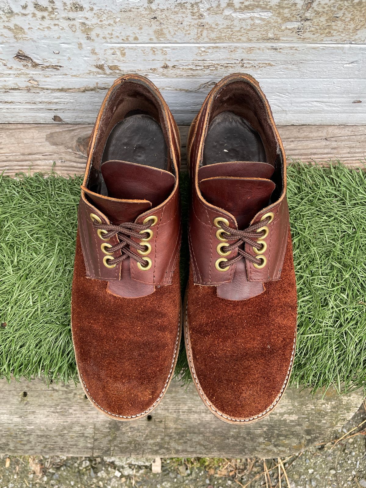 Photo by powerserge on March 6, 2023 of the Self-Made Work Oxford in LaBelle Supply Walnut Oil Tanned Loggertan.