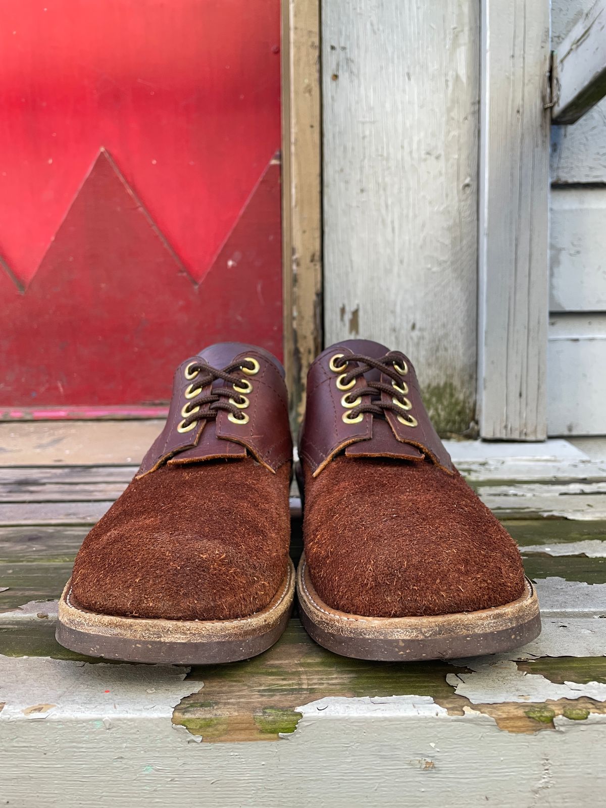 Photo by powerserge on April 1, 2023 of the Self-Made Work Oxford in LaBelle Supply Walnut Oil Tanned Loggertan.