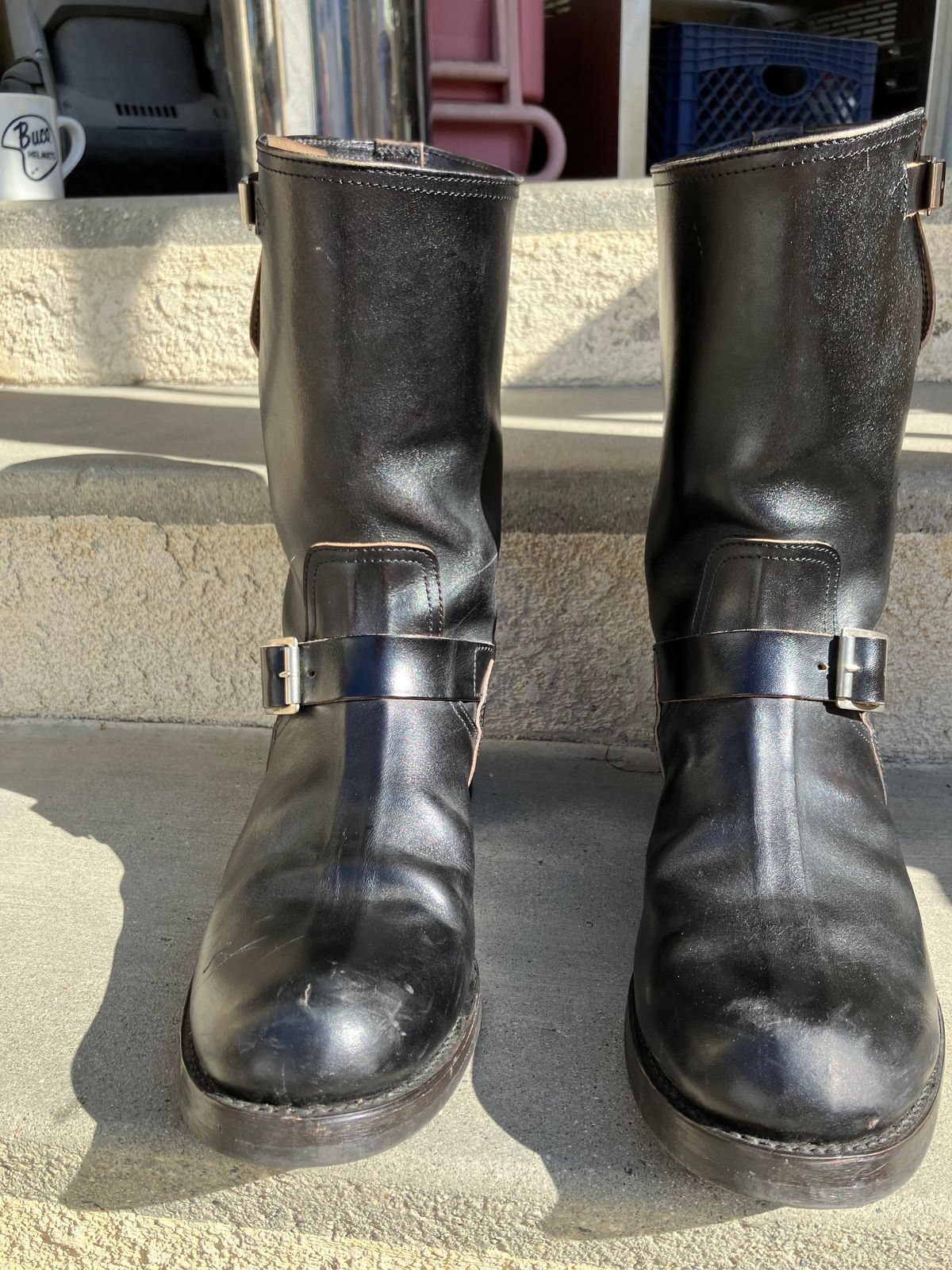 Photo by Bangarang on November 8, 2023 of the The Real McCoy's Buco Engineer Boots in Shinki Black Oiled Horsebutt.