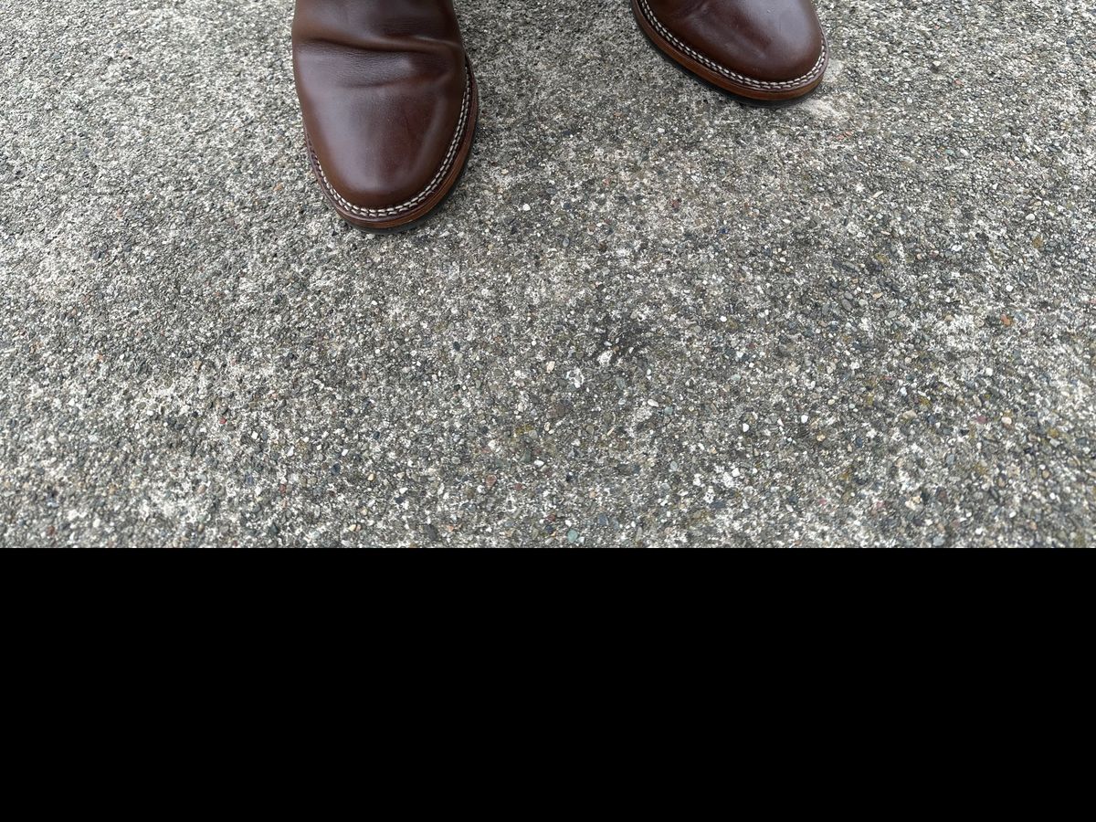 Photo by jfan on November 5, 2022 of the Viberg Engineer in Horween Brown Chromexcel Horsebutt.