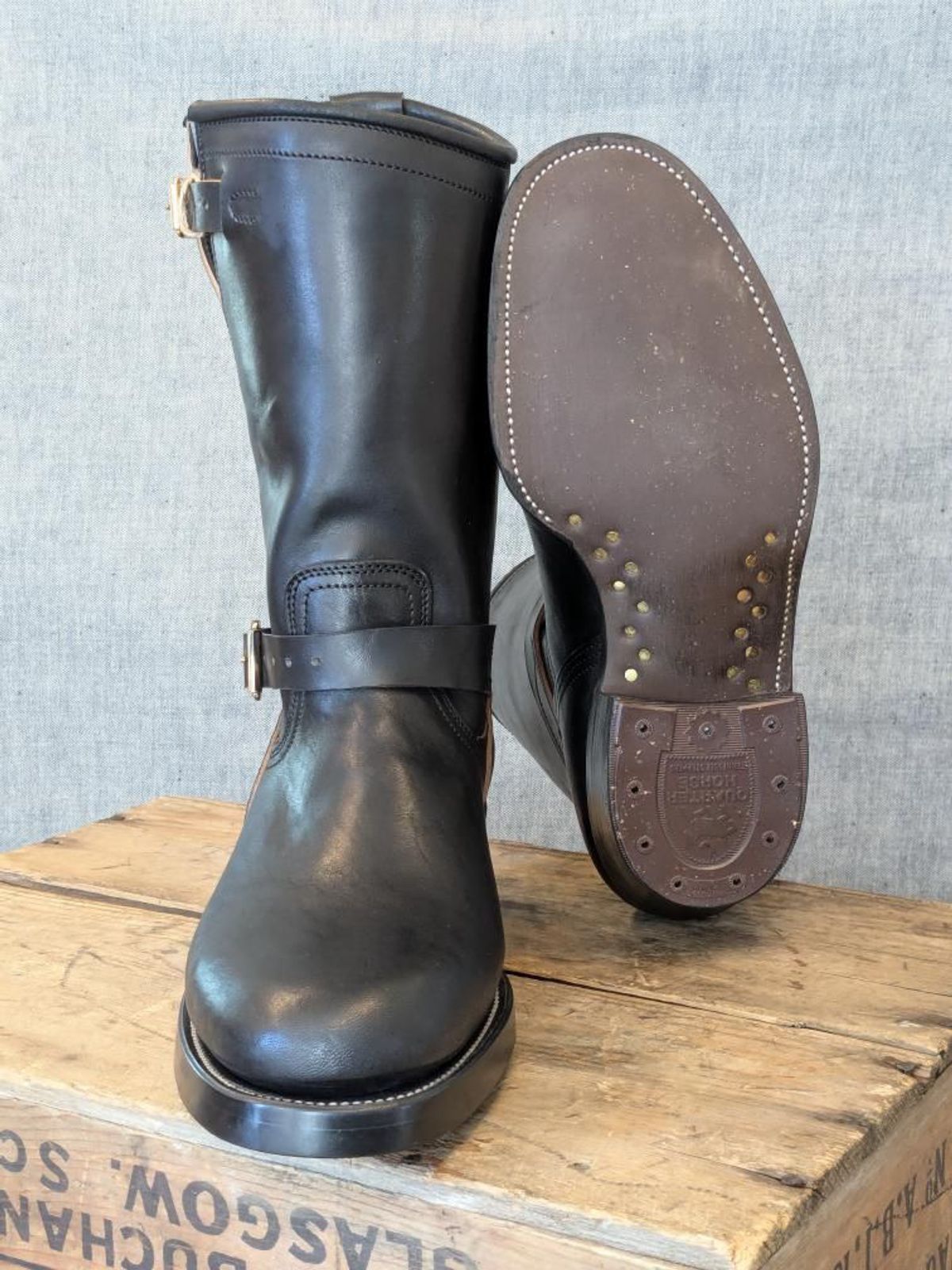 Photo by jfan on September 30, 2025 of the Unsung U 22-2 Engineer Boot in Maryam Toscanello Horsebutt Overdyed Black.