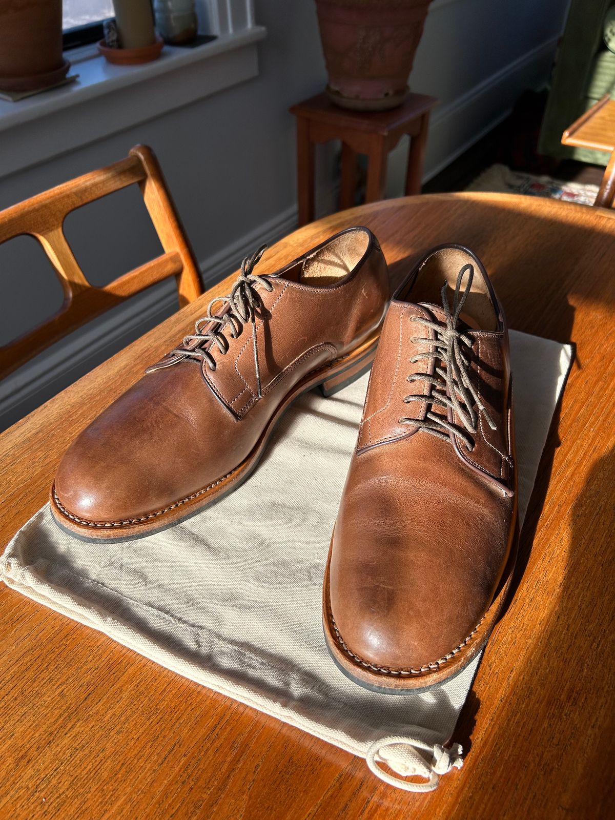 Photo by solly on December 19, 2023 of the Viberg Derby Shoe in Horween Natural Chromexcel.