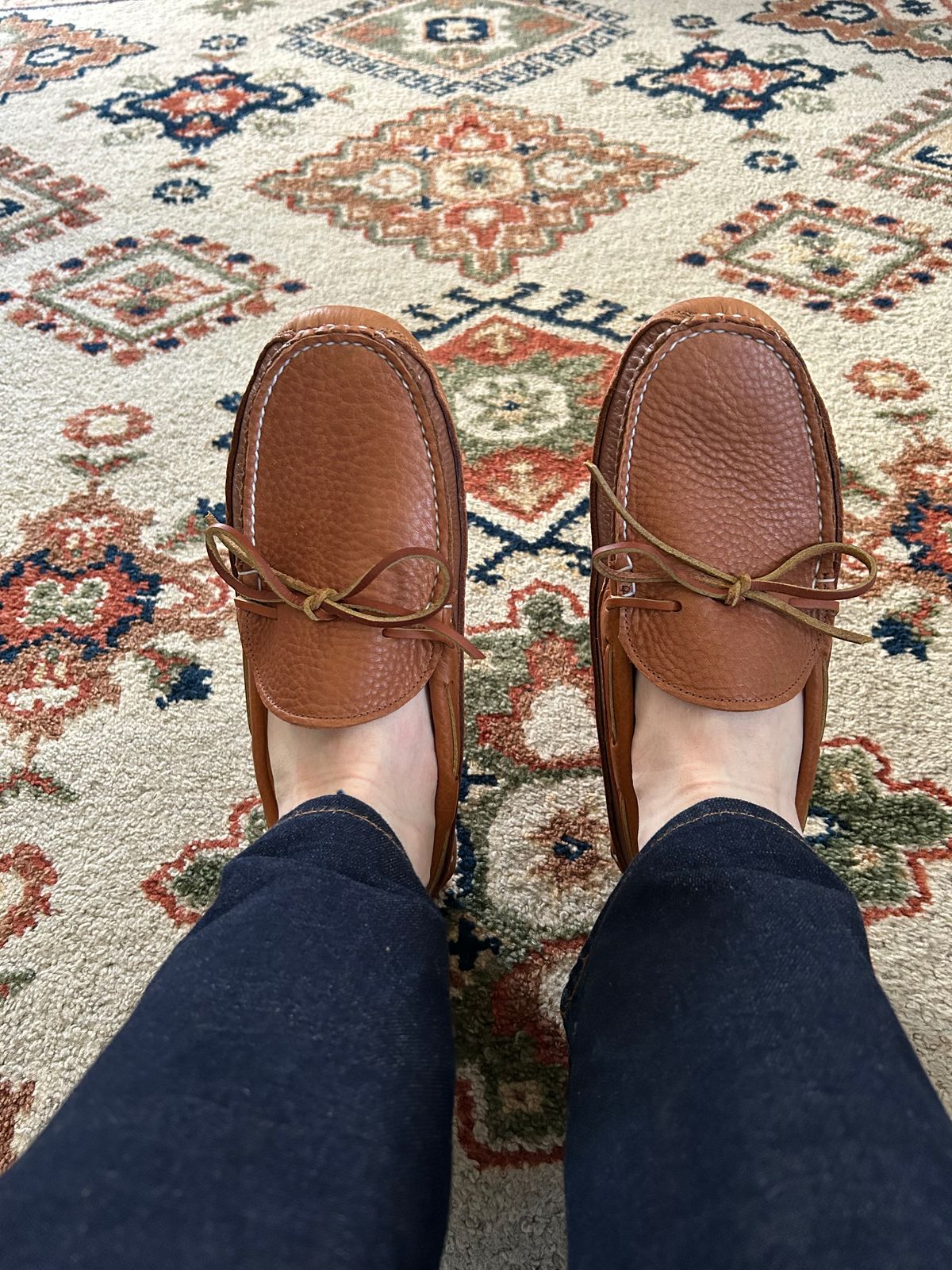 Photo by solly on October 1, 2025 of the Town View Leather Moccasins ‘Ole Maine Comfort Classic Double Sole in Unknown Leather.