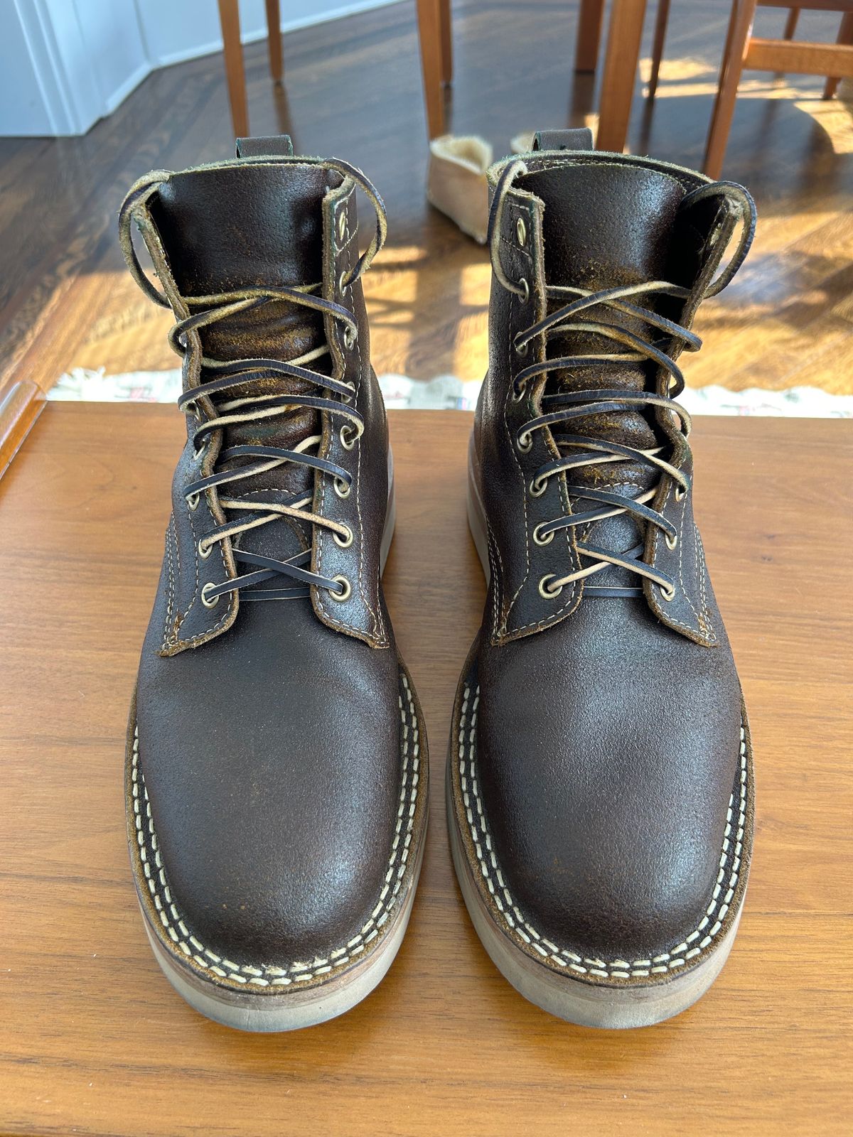 Photo by solly on April 8, 2025 of the White's C350-CS in Horween Cinnamon Waxed Flesh.