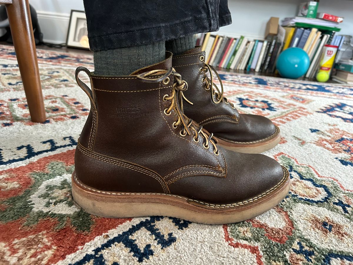 Photo by solly on August 17, 2025 of the White's C350-CS in Horween Cinnamon Waxed Flesh.