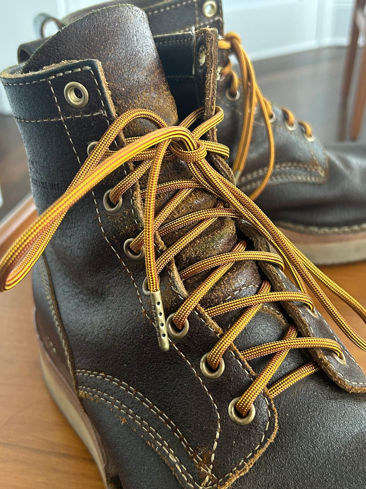 Photo by solly on November 25, 2025 of the White's C350-CS in Horween Cinnamon Waxed Flesh.