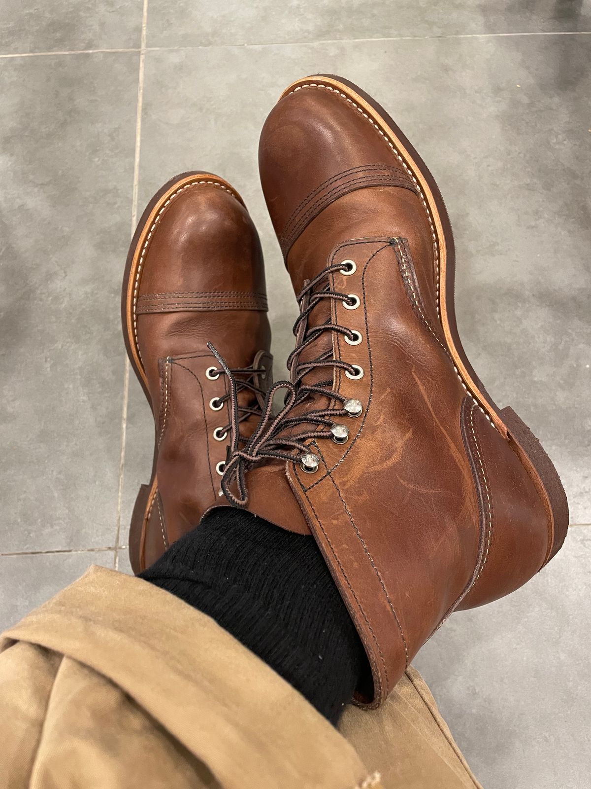 Photo by waxysmooth on March 27, 2023 of the Red Wing Iron Ranger in S.B. Foot Amber Harness.