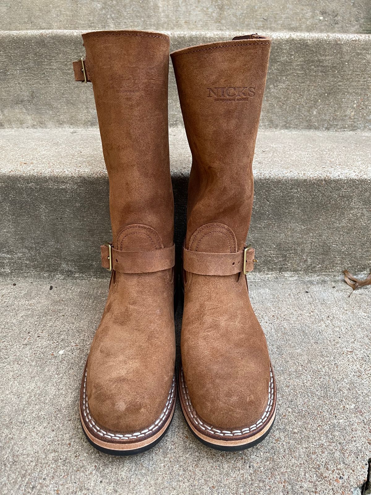 Photo by 32oz_denim on October 1, 2023 of the Nicks Renegade in Seidel 1964 Brown Roughout.