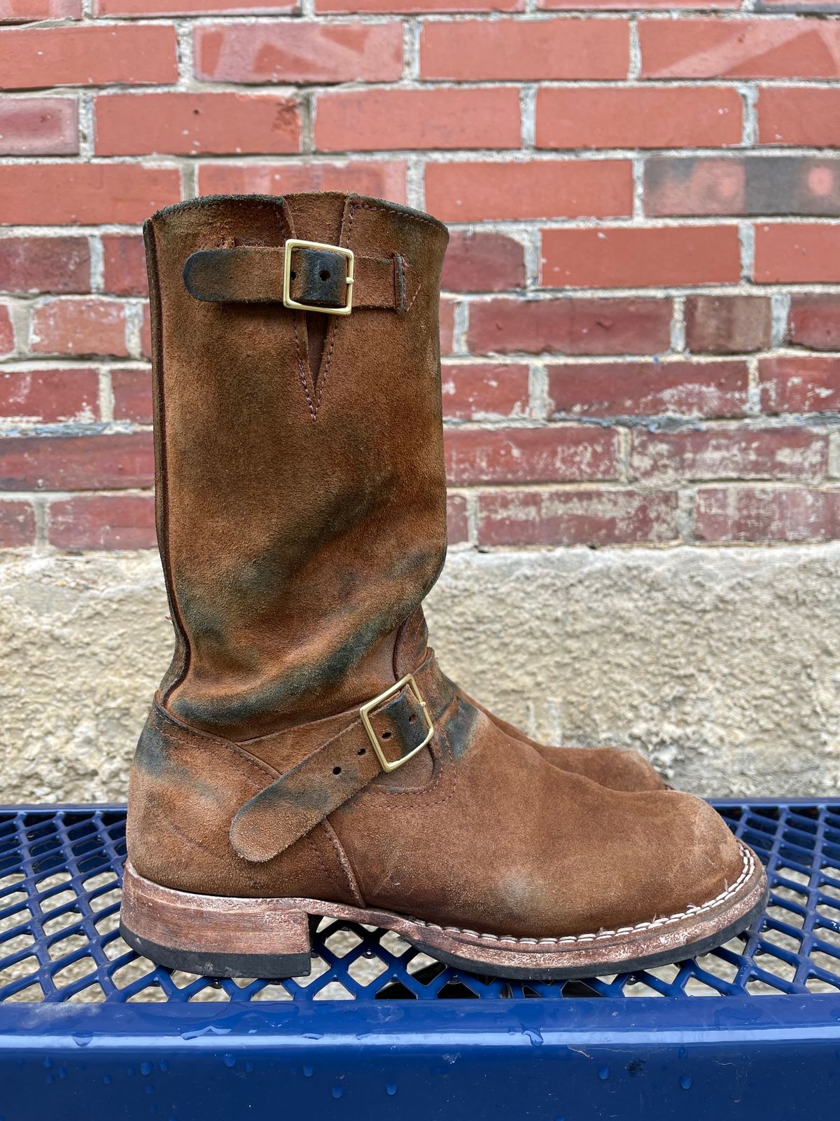 Photo by 32oz_denim on December 4, 2023 of the Nicks Renegade in Seidel 1964 Brown Roughout.