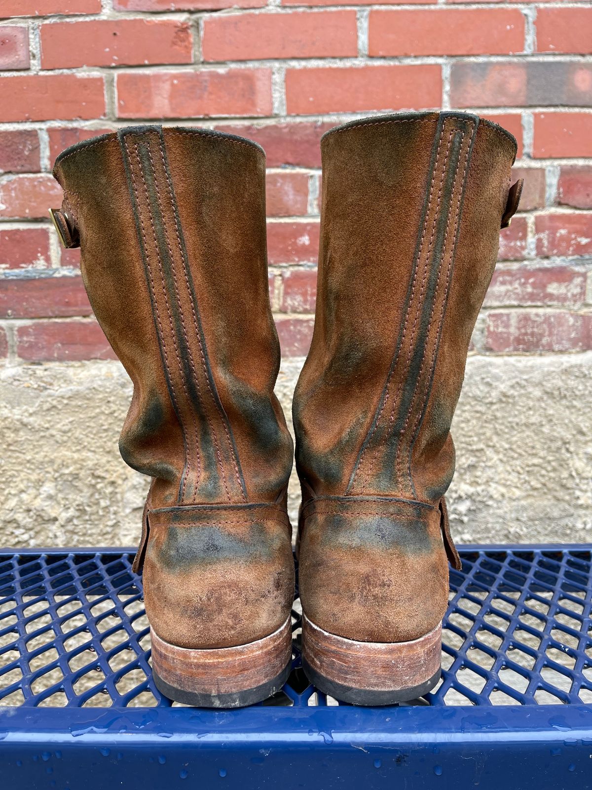 Photo by 32oz_denim on December 4, 2023 of the Nicks Renegade in Seidel 1964 Brown Roughout.