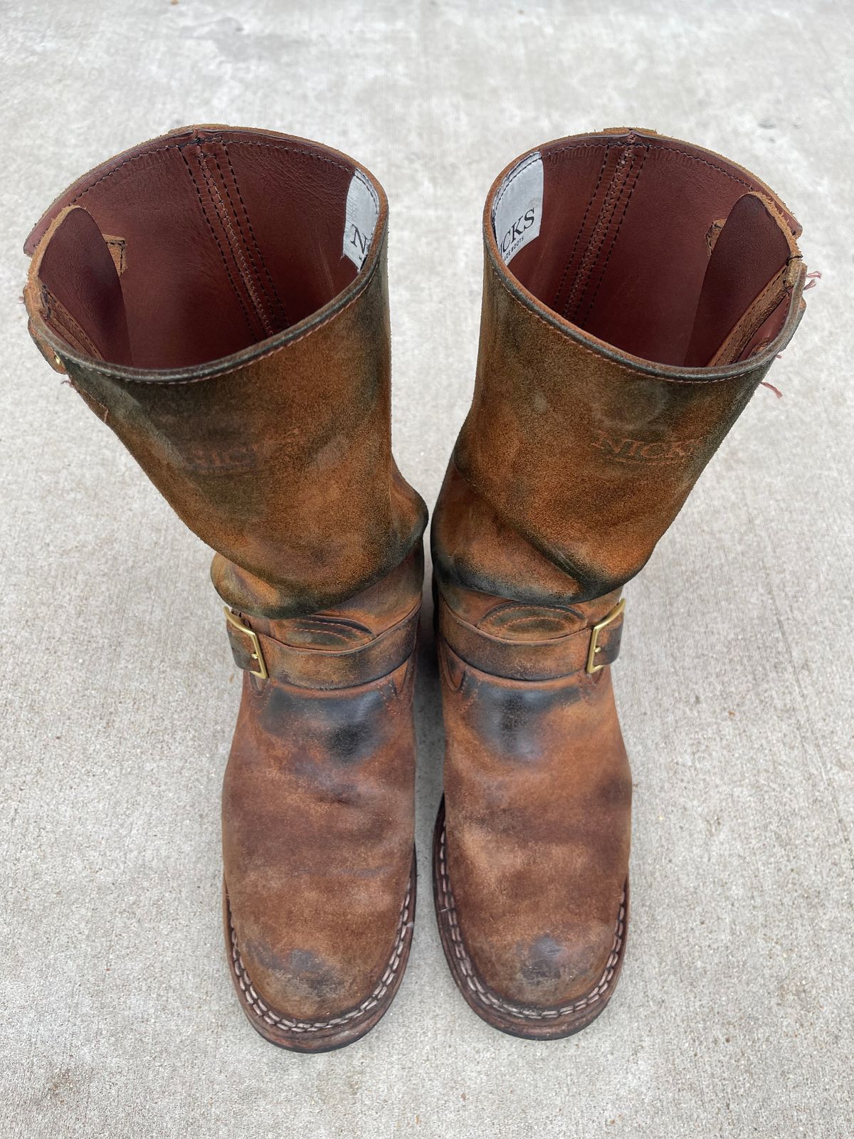 Photo by 32oz_denim on March 4, 2024 of the Nicks Renegade in Seidel 1964 Brown Roughout.
