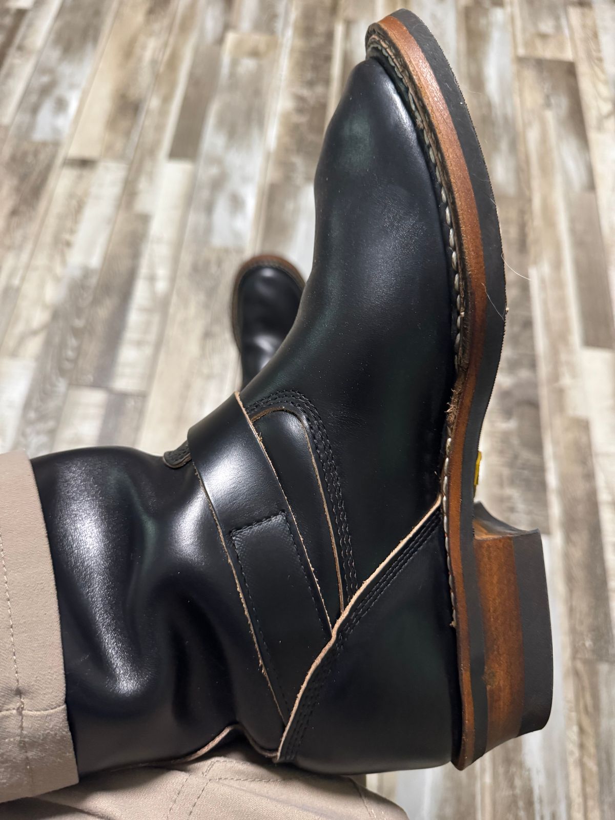 Photo by Shannmoody on July 25, 2025 of the White's Nomad Engineer Boots in Horween Black Chromexcel.