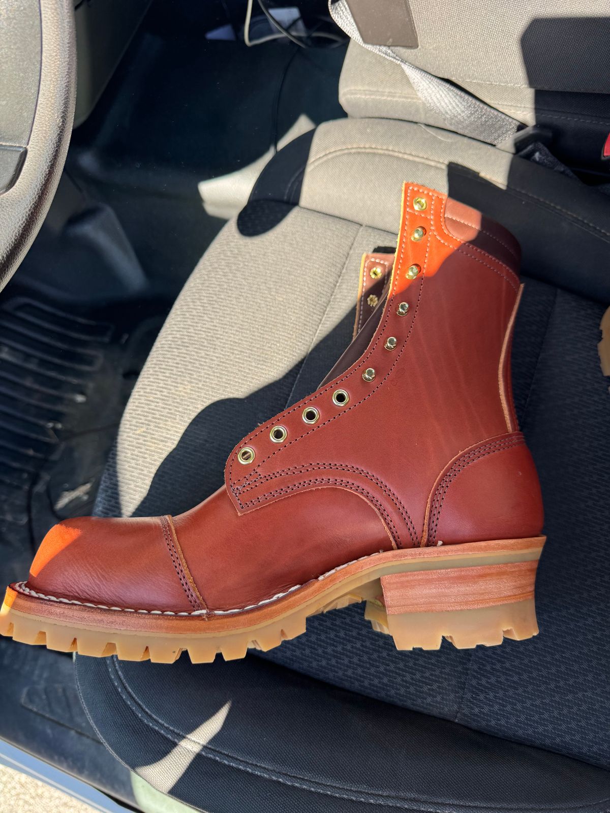 Photo by Shannmoody on October 24, 2025 of the Frank's Boots Type 2 Highlander in Wickett & Craig Chestnut English Bridle.